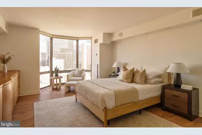 2018-32 Walnut Street #16GH, Philadelphia, PA 19103 - Photo 3