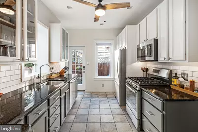 880 N Bucknell Street, Philadelphia, PA 19130 - Photo 17
