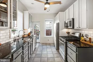 880 N Bucknell St, Philadelphia, PA 19130 - Photo 17