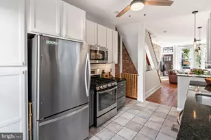 880 N Bucknell St, Philadelphia, PA 19130 - Photo 19