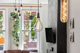 880 N Bucknell St, Philadelphia, PA 19130 - Photo 13