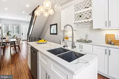 2329 Gerritt Street, Philadelphia, PA 19146 - Photo 9