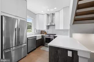 2015 Tulip St, Philadelphia, PA 19125 - Photo 7