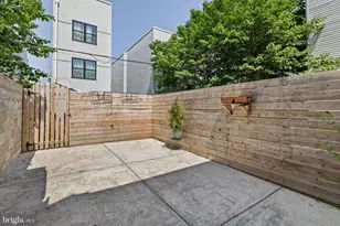 1214 N Lecount St, Philadelphia, PA 19121 - Photo 11