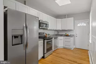 1214 N Lecount St, Philadelphia, PA 19121 - Photo 11