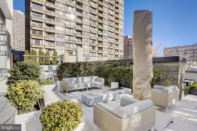 301 S Broad Street #1201, Philadelphia, PA 19107 - Photo 37