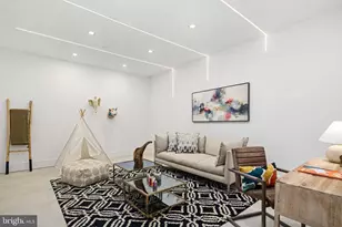 1102 Cypress St, Philadelphia, PA 19107 - Photo 59