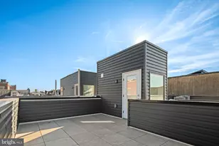 1102 Cypress St, Philadelphia, PA 19107 - Photo 15