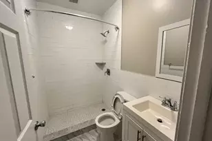 420 N 41st St, Philadelphia, PA 19104 - Photo 11