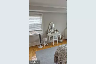 230 Pine Street #2R, Philadelphia, PA 19106 - Photo 9