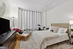 1324 Locust St, Philadelphia, PA 19107 - Photo 9