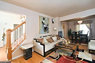 806 St Christopher Ln, Philadelphia, PA 19116 - Photo 9