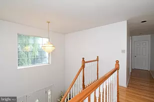 806 St Christopher Ln, Philadelphia, PA 19116 - Photo 33