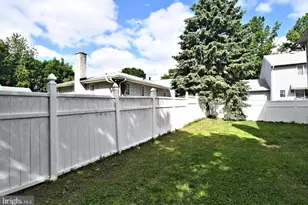 806 St Christopher Ln, Philadelphia, PA 19116 - Photo 53