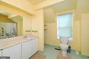 806 St Christopher Ln, Philadelphia, PA 19116 - Photo 39