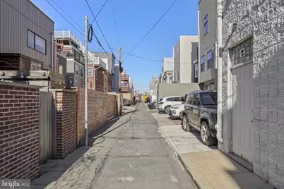 2006 Saint Albans Street, Philadelphia, PA 19146 - Photo 49