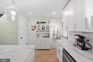 2006 St Albans St, Philadelphia, PA 19146 - Photo 13