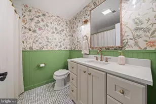 2006 St Albans St, Philadelphia, PA 19146 - Photo 25