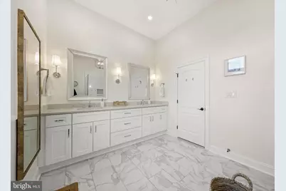 2006 Saint Albans Street, Philadelphia, PA 19146 - Photo 35