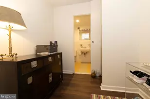 224 W Rittenhouse Square, Philadelphia, PA 19103 - Photo 9