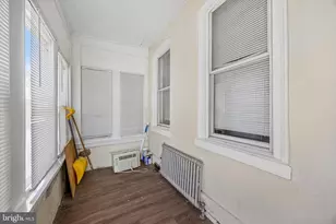 378 Shurs Ln, Philadelphia, PA 19128 - Photo 3