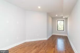 812 N Uber St, Philadelphia, PA 19130 - Photo 7