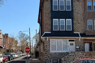 1621 N 33rd St, Philadelphia, PA 19121 - Photo 5