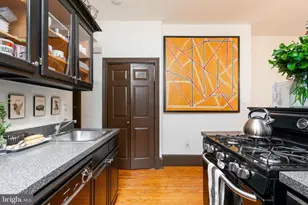 239 Race St, Philadelphia, PA 19106 - Photo 9