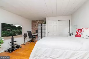 239 Race St, Philadelphia, PA 19106 - Photo 11