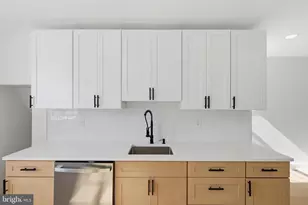 2244 E Washington Ln, Philadelphia, PA 19138 - Photo 15