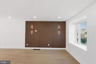 2244 E Washington Ln, Philadelphia, PA 19138 - Photo 9