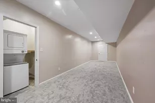 743 S 52nd St, Philadelphia, PA 19143 - Photo 27