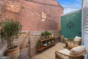 743 S 52nd St, Philadelphia, PA 19143 - Photo 29