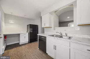 213 Dawson St, Philadelphia, PA 19128 - Photo 9