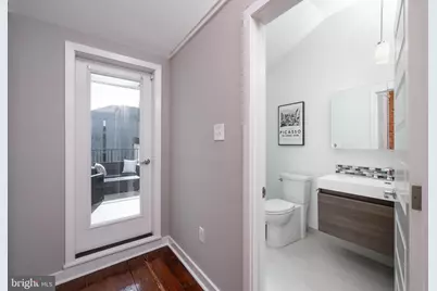 2140 E Letterly Street, Philadelphia, PA 19125 - Photo 29
