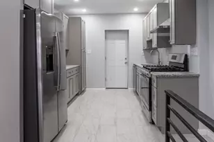 2323 Moore St, Philadelphia, PA 19145 - Photo 5