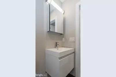 1641 Fitzwater Street #B, Philadelphia, PA 19146 - Photo 27