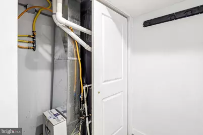 1940 S 6th Street, Philadelphia, PA 19148 - Photo 33