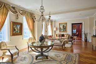 237 S 18th St, Philadelphia, PA 19103 - Photo 11