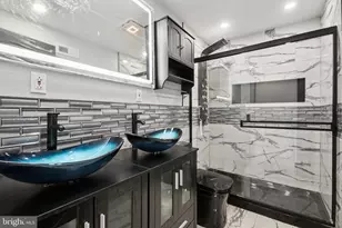 4727 Edmund St, Philadelphia, PA 19124 - Photo 17