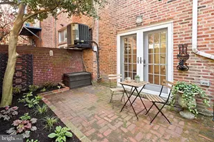 1115 Lombard St, Philadelphia, PA 19147 - Photo 15