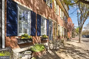 1115 Lombard St, Philadelphia, PA 19147 - Photo 3