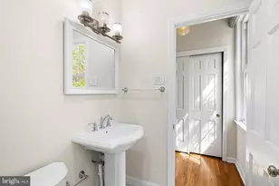 1115 Lombard St, Philadelphia, PA 19147 - Photo 17