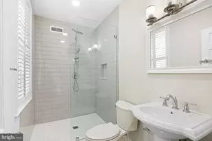 1115 Lombard St, Philadelphia, PA 19147 - Photo 19