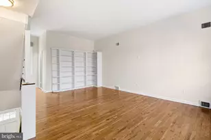 1115 Lombard St, Philadelphia, PA 19147 - Photo 19