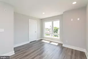 2532 Amber St, Philadelphia, PA 19125 - Photo 3