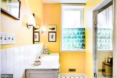 915 S 7th Street, Philadelphia, PA 19147 - Photo 13