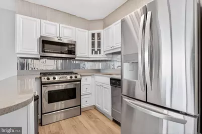 2401 Pennsylvania Avenue #18C43, Philadelphia, PA 19130 - Photo 13