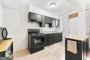 2514 S 68th St, Philadelphia, PA 19142 - Photo 9