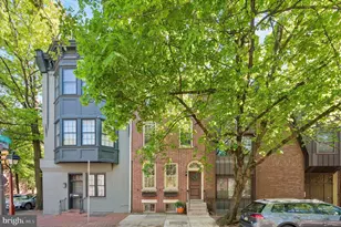 302 Lombard St, Philadelphia, PA 19147 - Photo 1
